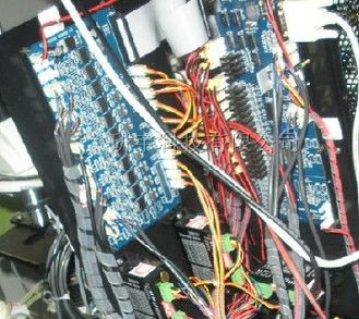 單片機(jī)與工業(yè)控制產(chǎn)品的軟硬件開(kāi)發(fā)及計(jì)算機(jī)技術(shù)應(yīng)用